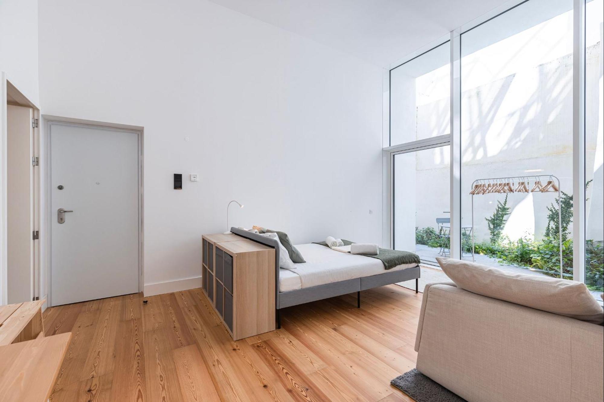 Whome Lisbon's Elite A Stylish & Modern W Patio * Lissabon